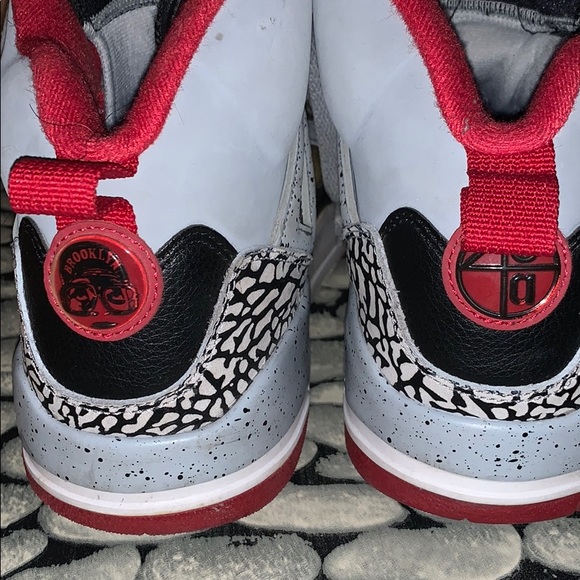 Jordan Spizike Wolf Grey - Picture 10 of 11